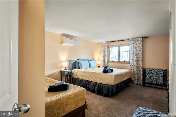 $2,500 | 31 Middle Village Way, Tannersville, PA 18372