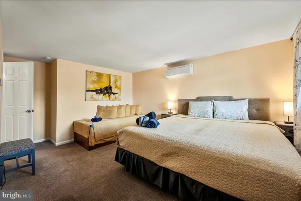 $2,500 | 31 Middle Village Way, Tannersville, PA 18372