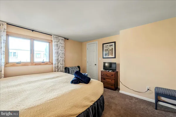 $2,500 | 31 Middle Village Way, Tannersville, PA 18372