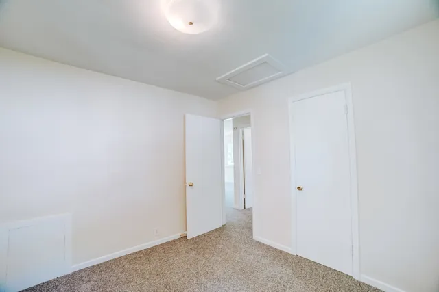 $84,900 | 525 East Hickory Street, Watseka, IL 60970