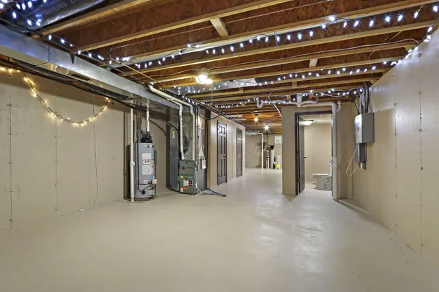 $465,000 | 1511 Birchwood Street, Delavan, WI 53115