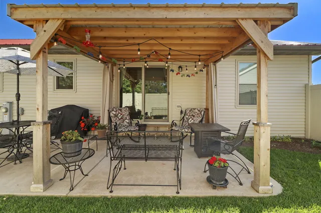 $465,000 | 1511 Birchwood Street, Delavan, WI 53115