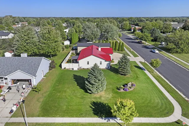 $465,000 | 1511 Birchwood Street, Delavan, WI 53115