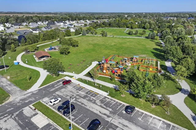 $465,000 | 1511 Birchwood Street, Delavan, WI 53115