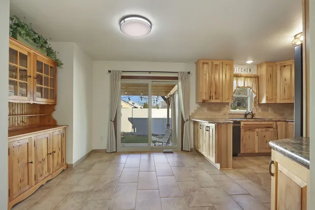 $465,000 | 1511 Birchwood Street, Delavan, WI 53115