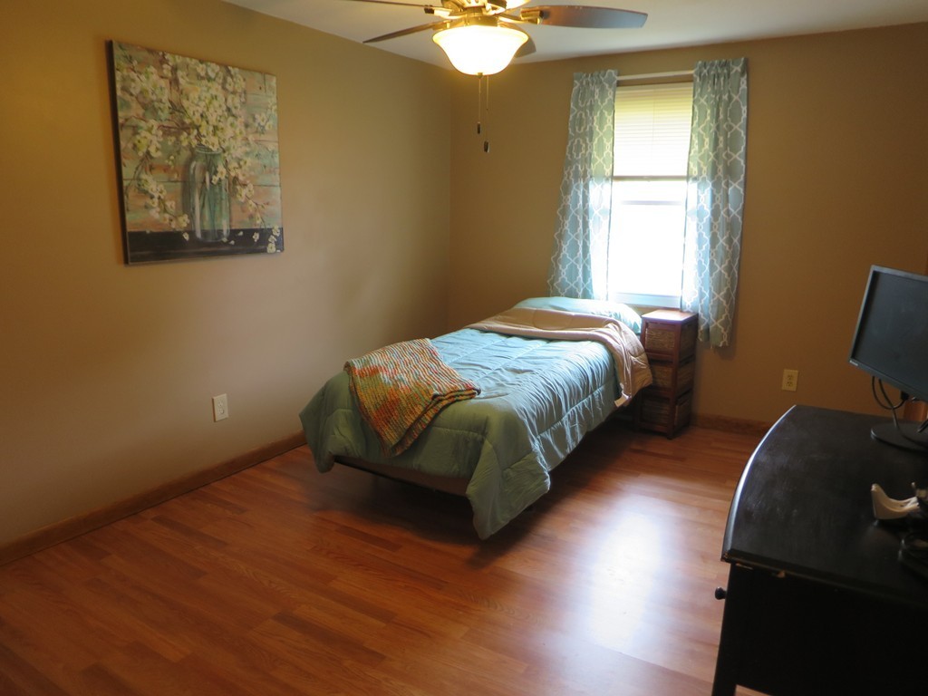 179 Fair Oak Road Springfield, MA 01128 - Photo 13 of 26