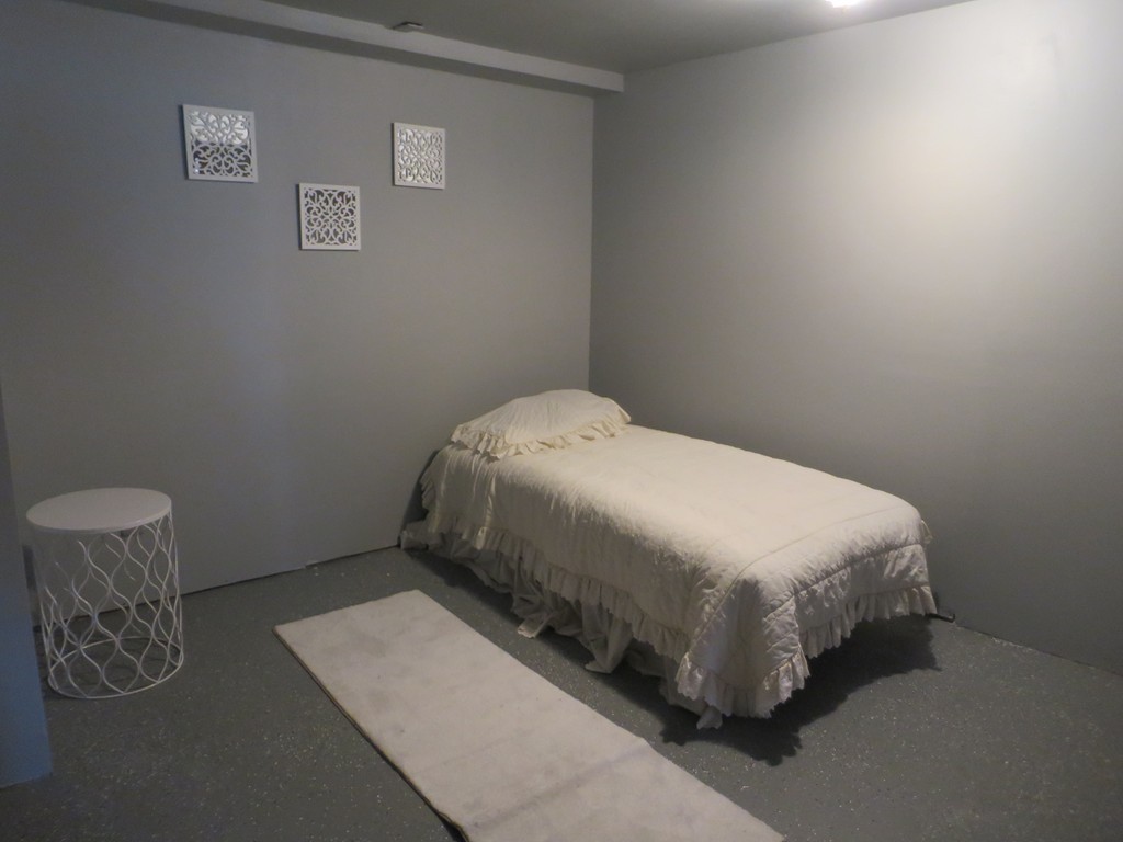 179 Fair Oak Road Springfield, MA 01128 - Photo 16 of 26