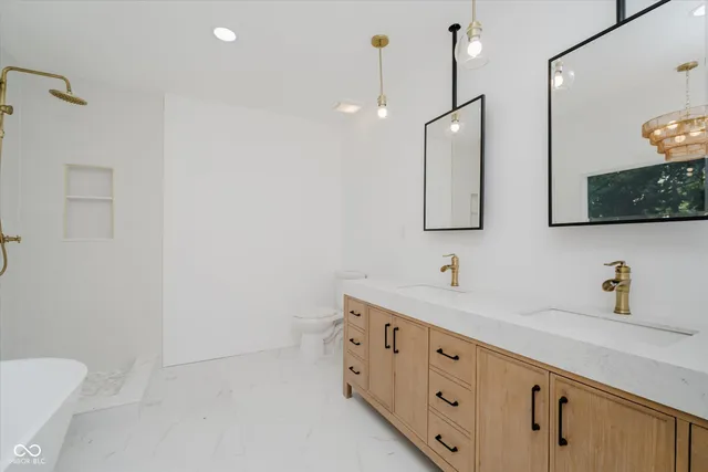 $279,900 | 3031 North New Jersey Street, Indianapolis, IN 46205