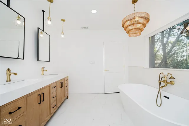 $279,900 | 3031 North New Jersey Street, Indianapolis, IN 46205