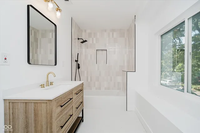 $279,900 | 3031 North New Jersey Street, Indianapolis, IN 46205