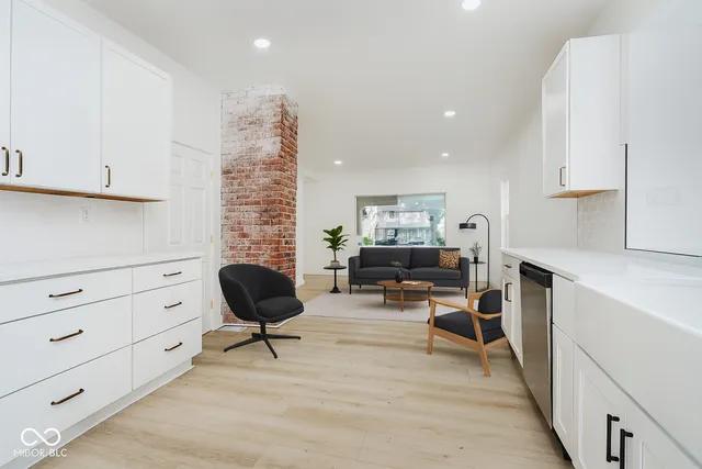 $279,900 | 3031 North New Jersey Street, Indianapolis, IN 46205