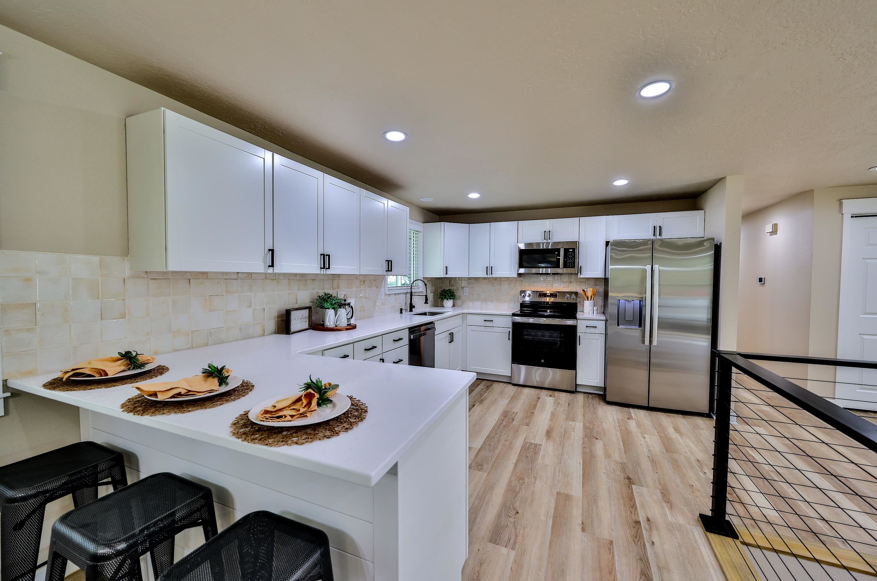 4725 South Bates Road Spokane, WA 99206 - Photo 7 of 48