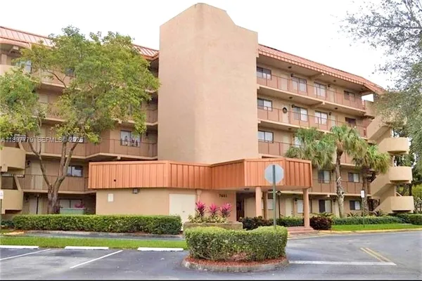 $2,500 | 7451 Northwest 16th Street, Unit 207, Plantation, FL 33313
