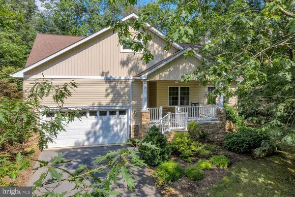 $420,000 | 107 Sunset Circle, Cross Junction, VA 22625