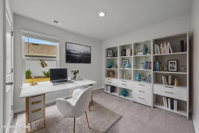 $2,050 | 2098 Course Lane, Surf City, NC 28445