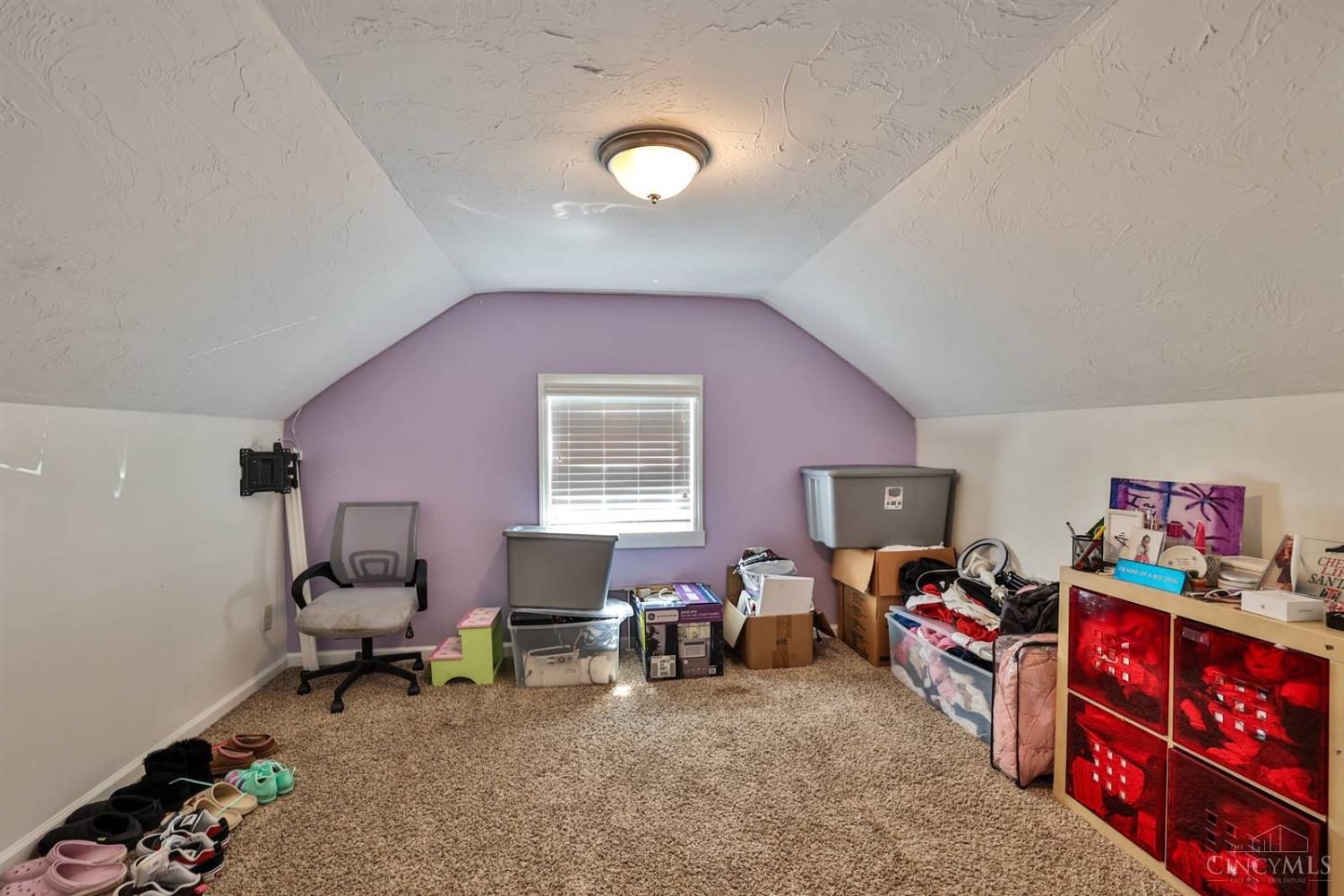 3318 Kleeman Road Cincinnati, OH 45211 - Photo 20 of 39