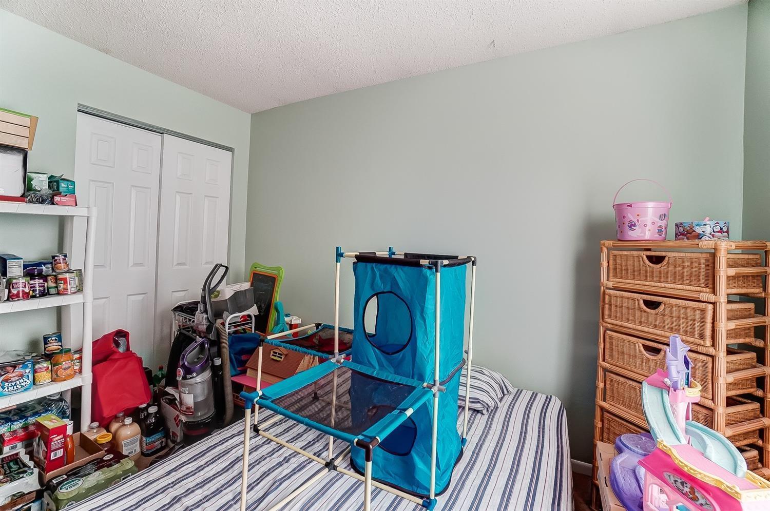11584 Mill Road Forest Park, OH 45240 - Photo 25 of 31