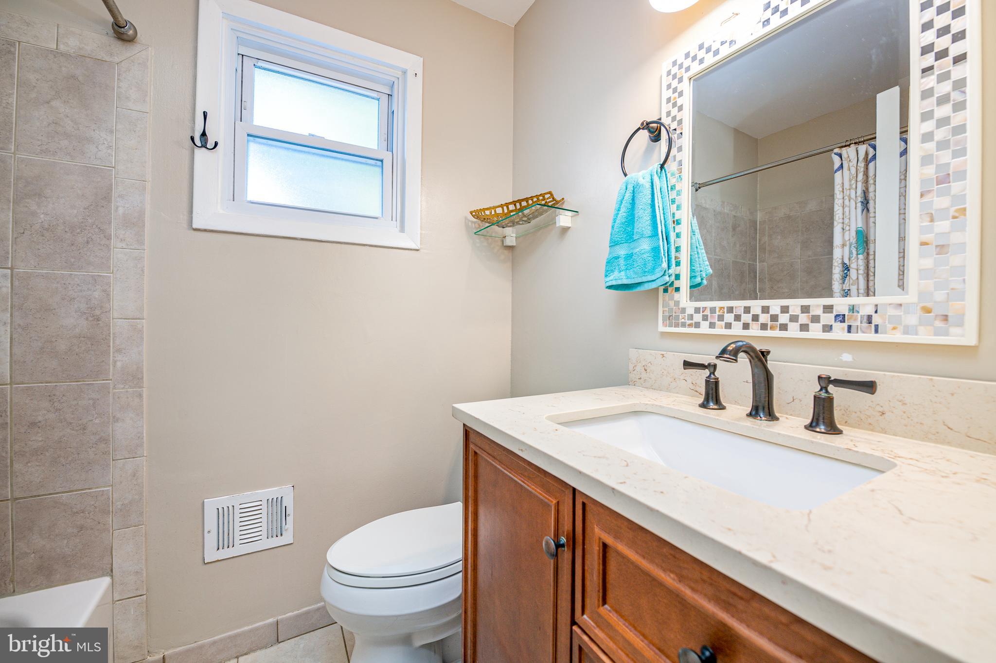 12104 Bluhill Road Silver Spring, MD 20902 - Photo 18 of 24