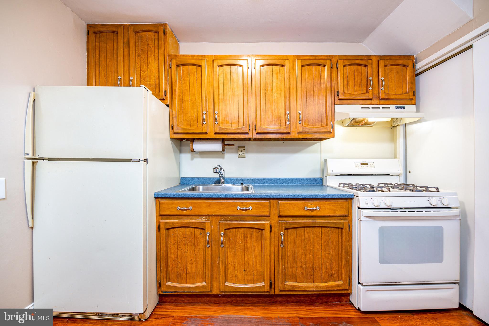 12104 Bluhill Road Silver Spring, MD 20902 - Photo 6 of 24