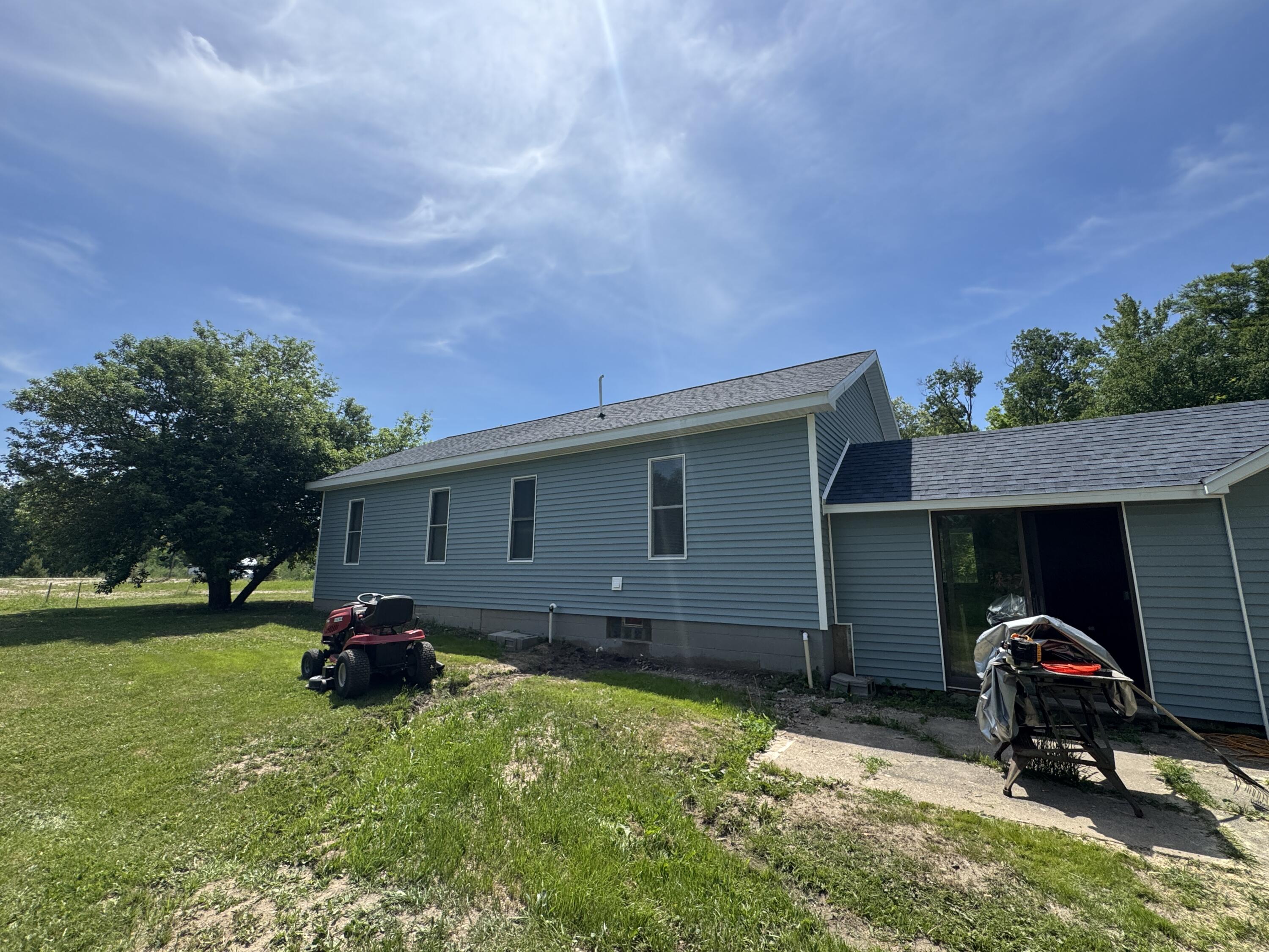 1952 West 16 Road Mesick, MI 49668 - Photo 28 of 49 IMG_5045