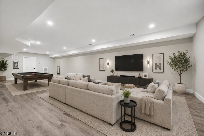 13 Rockage Road Warren, NJ 07059 - Photo 33 of 44 Gallery Image 33