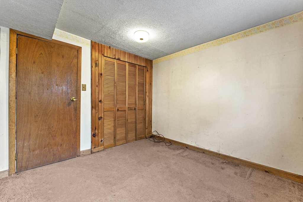 164 Peter Salem Road Leicester, MA 01524 - Photo 20 of 30 Gallery Image 20