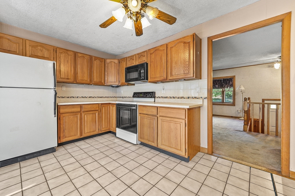 164 Peter Salem Road Leicester, MA 01524 - Photo 10 of 30 Gallery Image 10