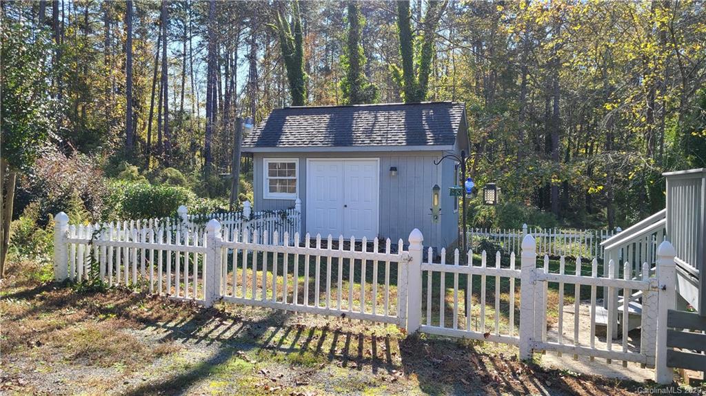 3720 Spring Drive Midland, NC 28107 - Photo 31 of 35 Gallery Image 31