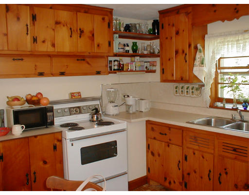 10 Marjorie Road Wilmington, MA 01887 - Photo 2 of 6 Gallery Image 2