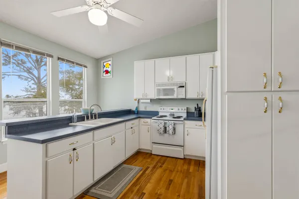 $1,463,000 | 4016 St Teresa Avenue, Sopchoppy, FL 32358