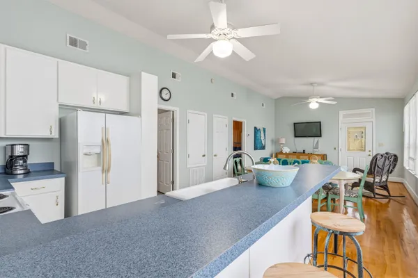 $1,463,000 | 4016 St Teresa Avenue, Sopchoppy, FL 32358