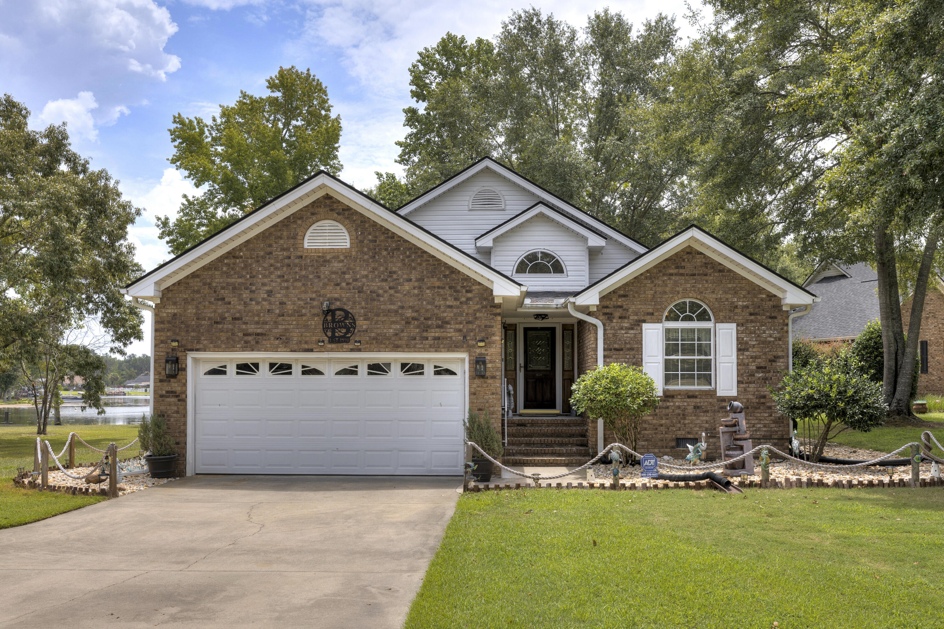 203 Ridge Lake Drive Manning, SC 29102 - Photo 2 of 60 FRONT OF HOME