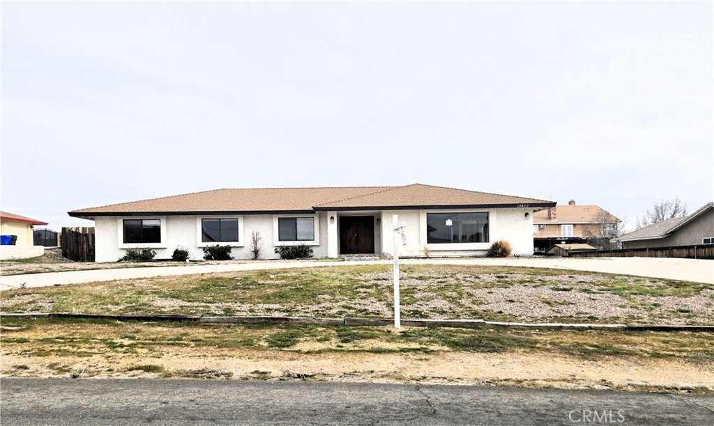 13809 Titonka Road Apple Valley, CA 92307 - Photo 2 of 28 Gallery Image 2