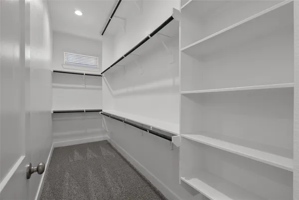 $2,600 | 4935 Anders Lane, Iowa Colony, TX 77583