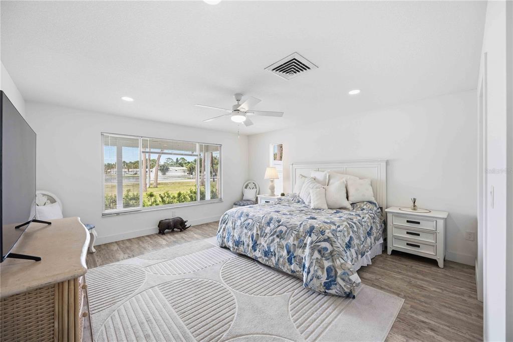 1707 Belvidere Road Englewood, FL 34223 - Photo 10 of 62