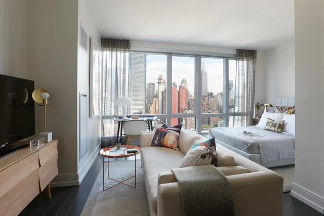 $4,495 | 555 10th Avenue, Unit 41M | Hudson Yards