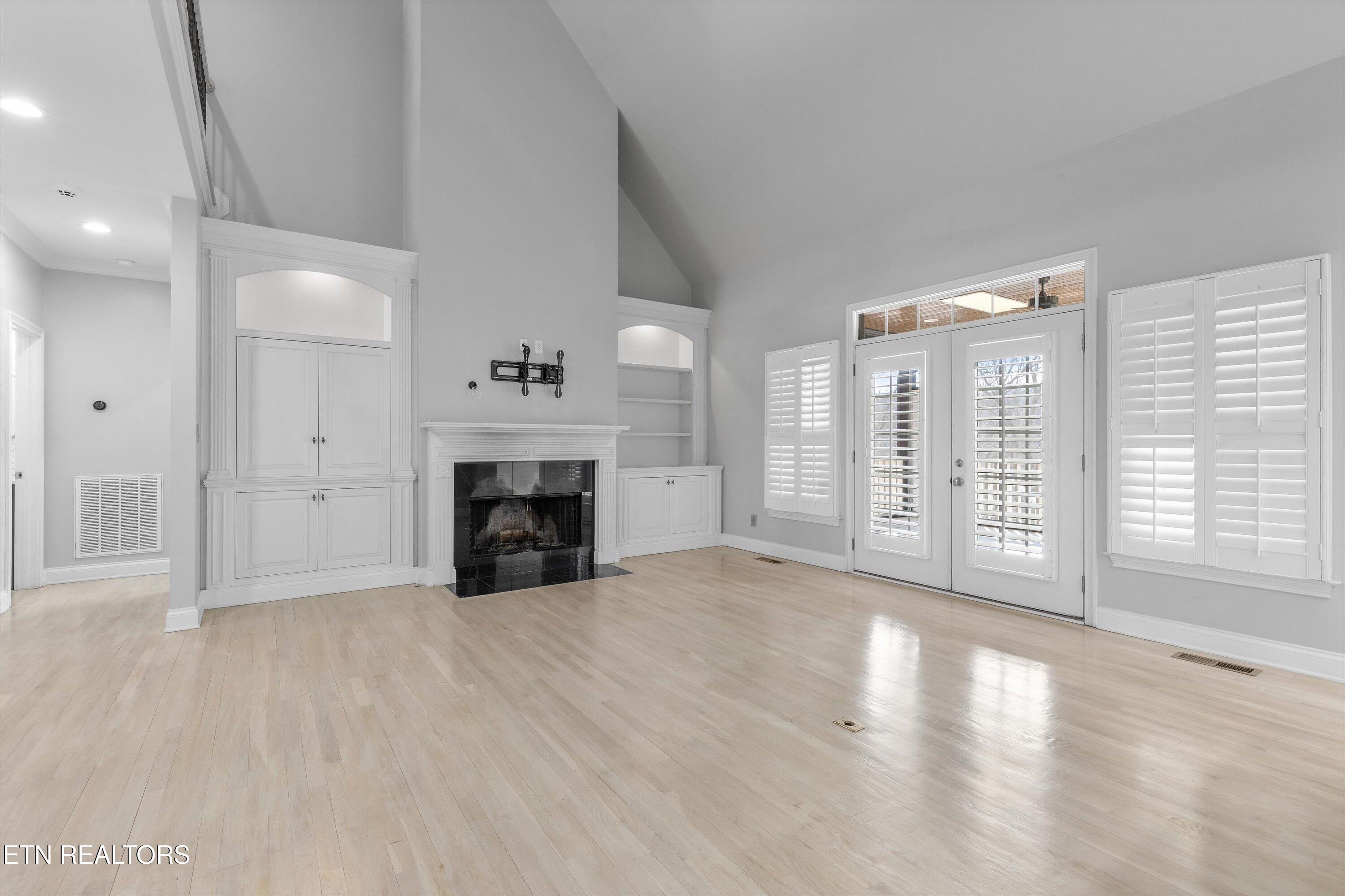 1768 Redgrave Road Knoxville, TN 37922 - Photo 15 of 57 10-1768 Redgrave Rd-24