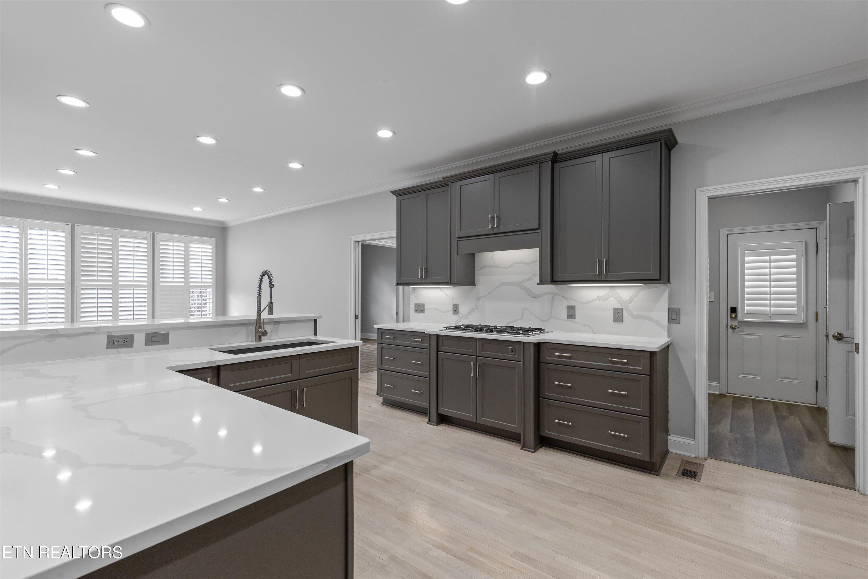 1768 Redgrave Road Knoxville, TN 37922 - Photo 19 of 57 14-1768 Redgrave Rd-27