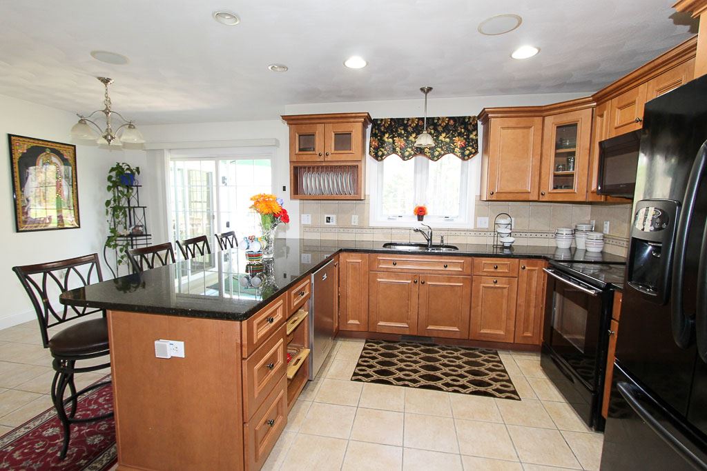 20 Northland Road Windham, NH 03087 - Photo 7 of 36