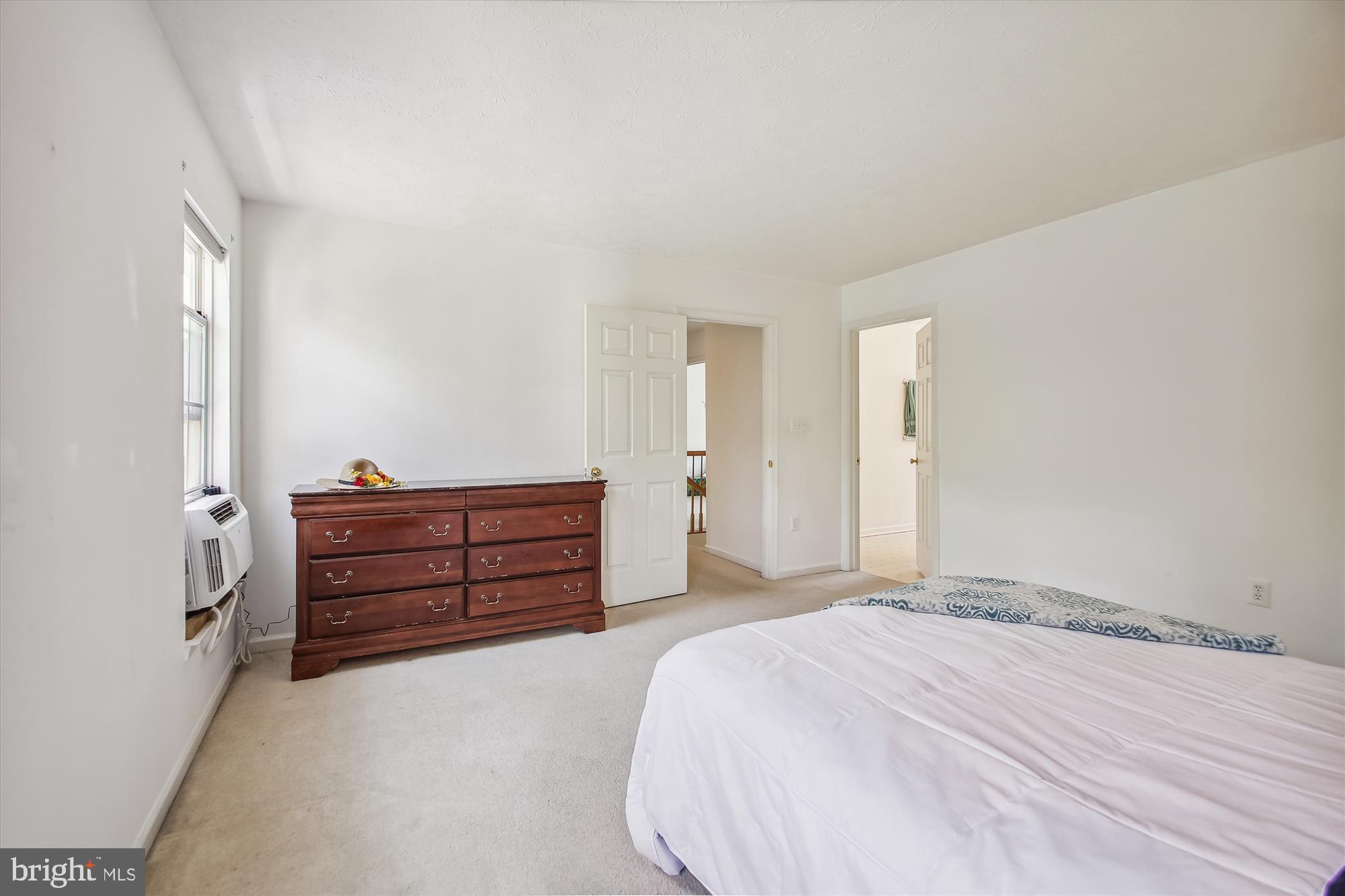 7741 Rotherham Drive Hanover, MD 21076 - Photo 29 of 46 Light and Bright Primary