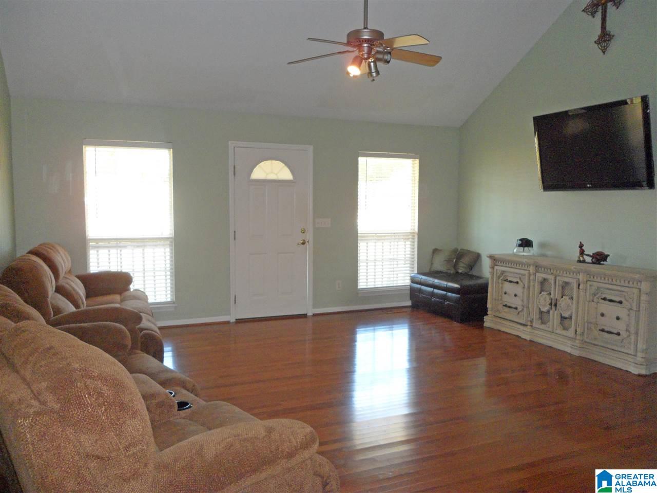 115 Quail Hollow Road Warrior, AL 35180 - Photo 4 of 20