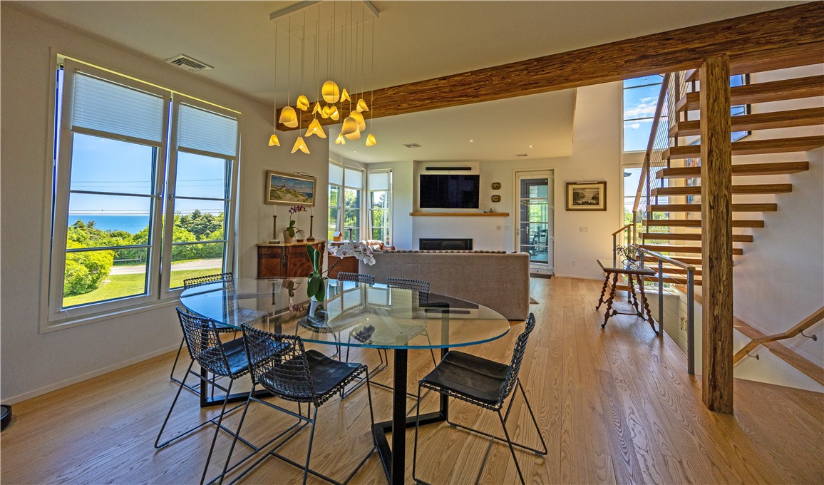 1448 Mohegan Trail Block Island, RI 02807 - Photo 15 of 47 Dining Area