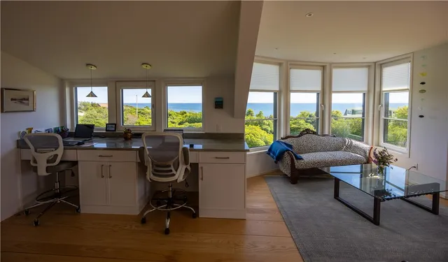 $3,900,000 | 1448 Mohegan Trail, Block Island, RI 02807