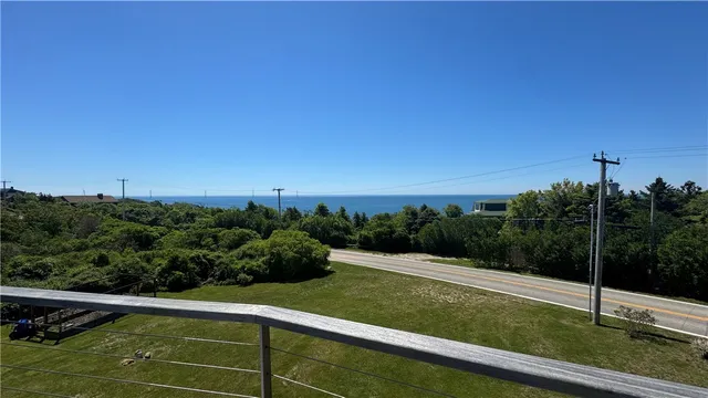 $3,900,000 | 1448 Mohegan Trail, Block Island, RI 02807