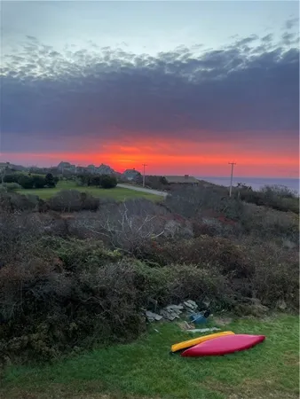 $3,900,000 | 1448 Mohegan Trail, Block Island, RI 02807