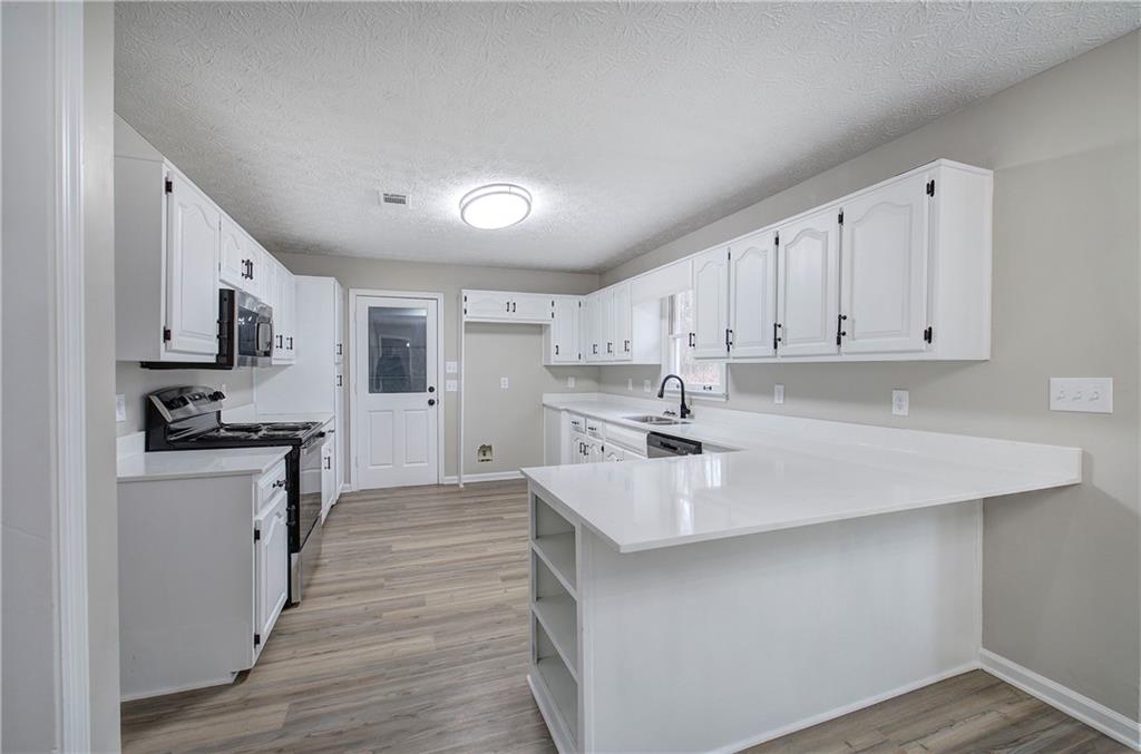 1722 Luther Bailey Road Senoia, GA 30276 - Photo 3 of 67