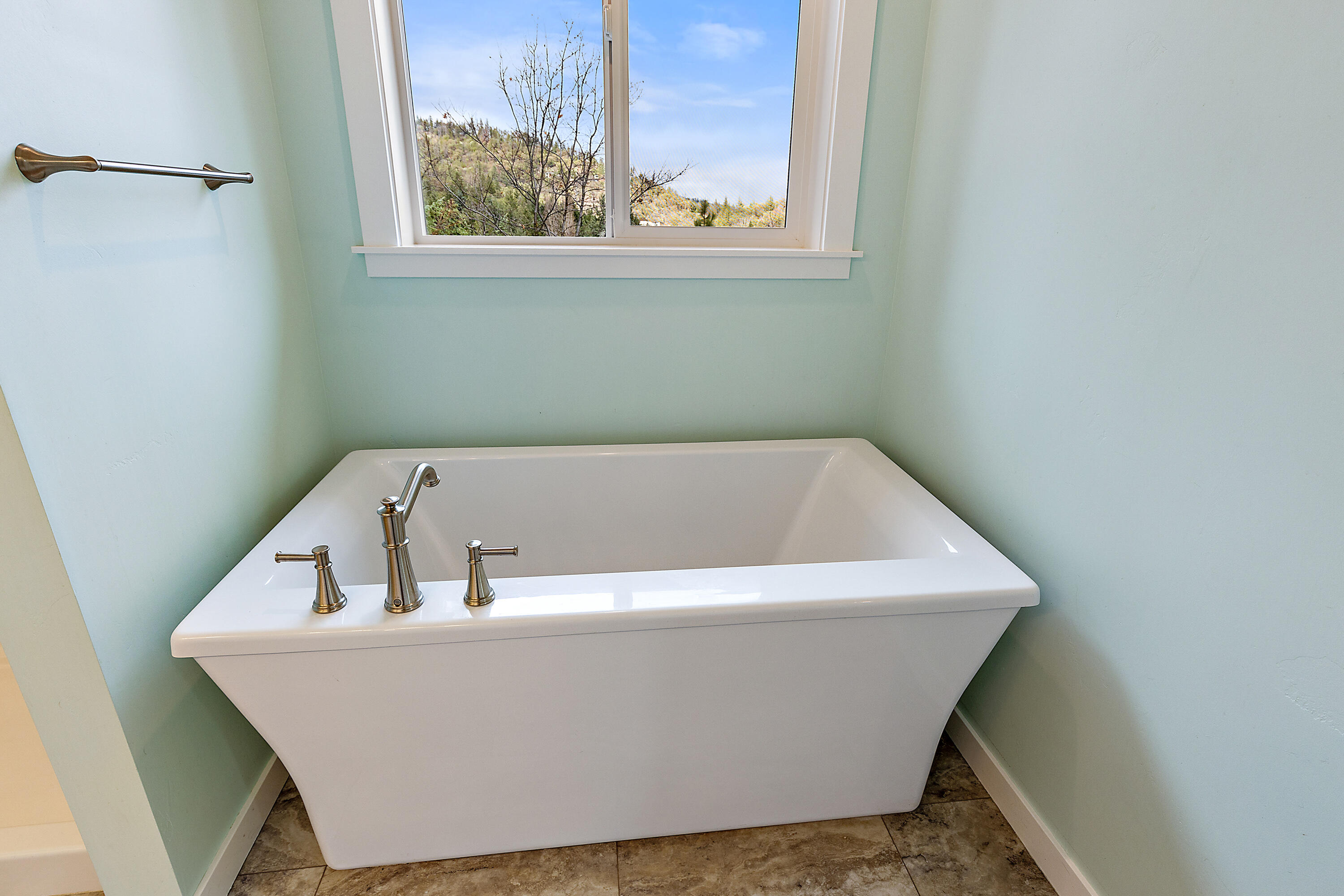 485 Hummingbird Lane Talent, OR 97540 - Photo 23 of 51 ApexHL(46)
