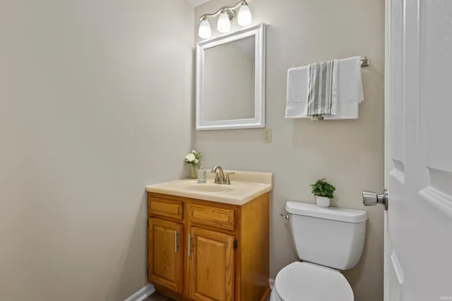 $289,900 | 328 West Jefferson Street, Upland, IN 46989