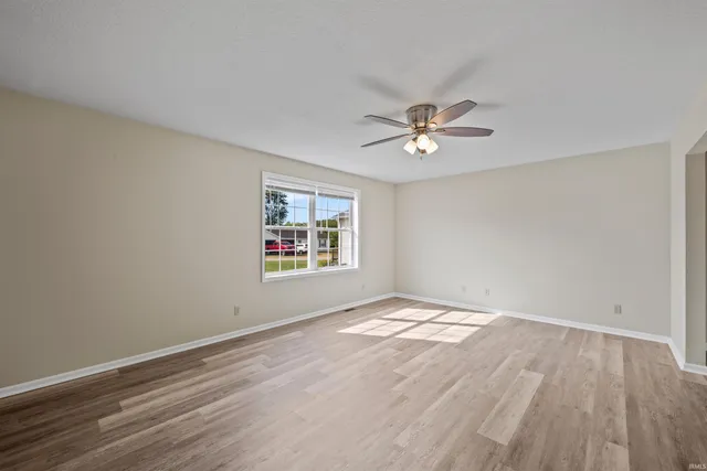 $289,900 | 328 West Jefferson Street, Upland, IN 46989