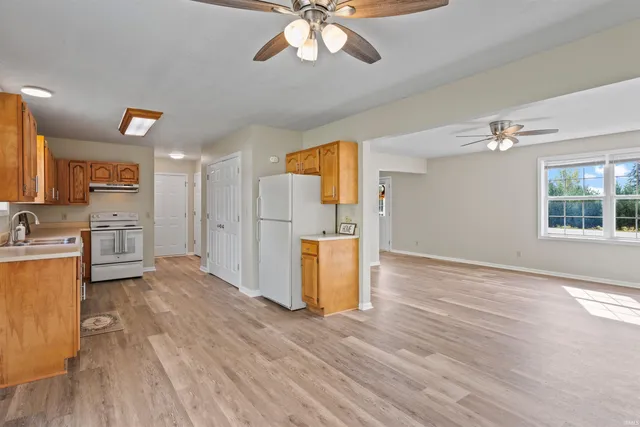 $289,900 | 328 West Jefferson Street, Upland, IN 46989